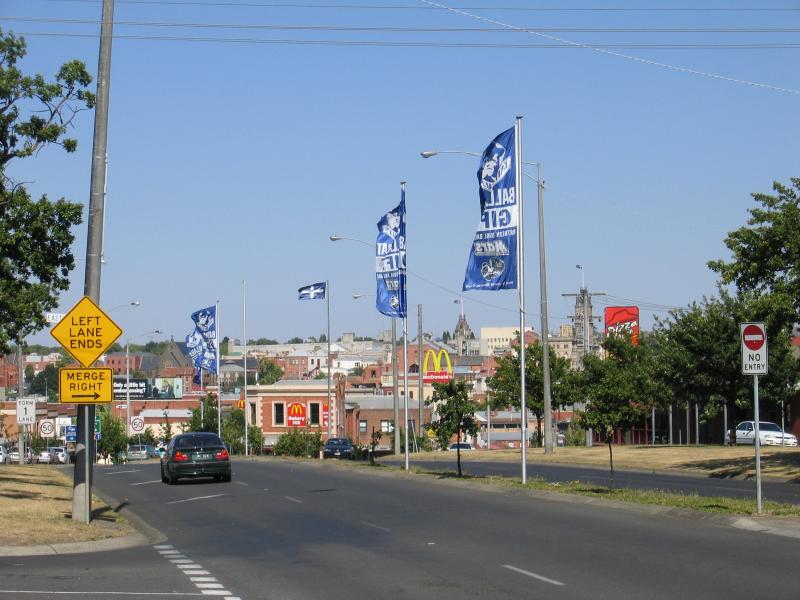 Ballarat - Victoria Street area: View west along Victoria St at West St towards Bakery Hill