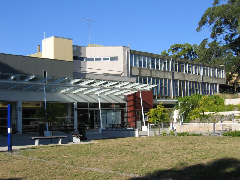 Ballarat - University of Ballarat, Mount Helen: Union building