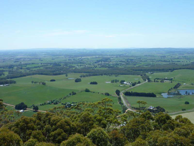 Ballarat - At the peak of Mount Buninyong: North-easterly view
