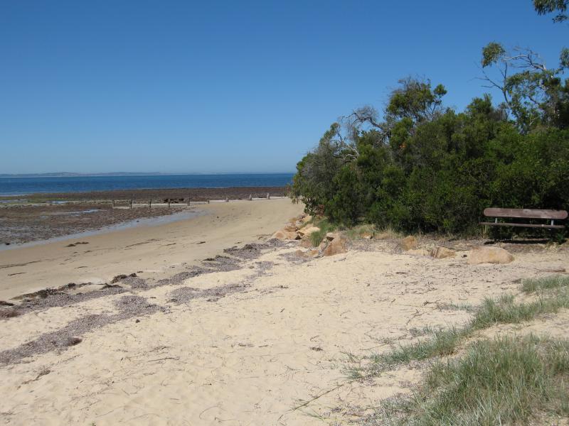 Balnarring - Beach at end of Balnarring Beach Road: View west along beach