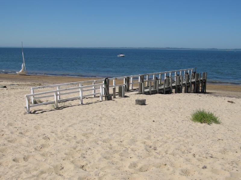 Balnarring - Beach at end of Balnarring Beach Road: Jetty near yacht club