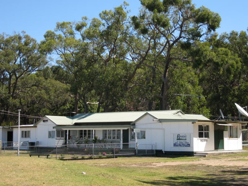 Balnarring - Balnarring Racecourse at Emu Plains Reserve, Coolart Road: Racecourse offices
