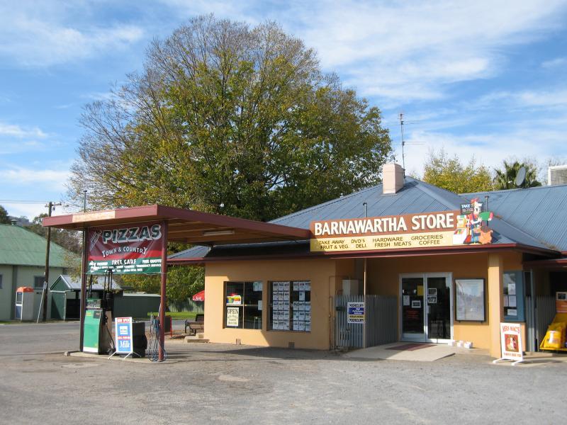 Barnawartha - Commercial centre and shops, High Street: Barnawartha Store, corner High St and Havelock St