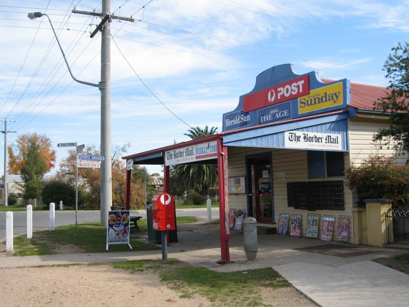 Barnawartha - Commercial centre and shops, High Street: Post office, view west along High St towards Havelock St