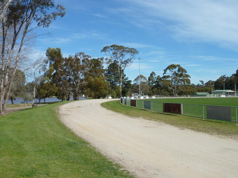 Beaufort - Goldfields Recreation Reserve, Skipton Road: View along eastern side of oval towards Beaufort Lake