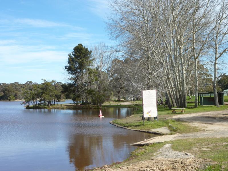 Beaufort - Beaufort Lake: View along lake towards boat ramp