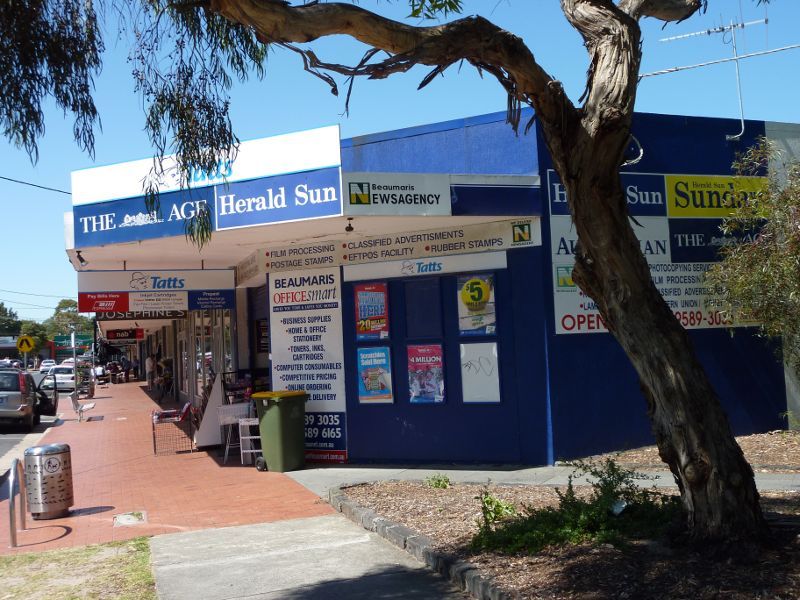 Beaumaris - Concourse Shopping Centre, off Reserve Road: View east along South Conc near Reserve Rd