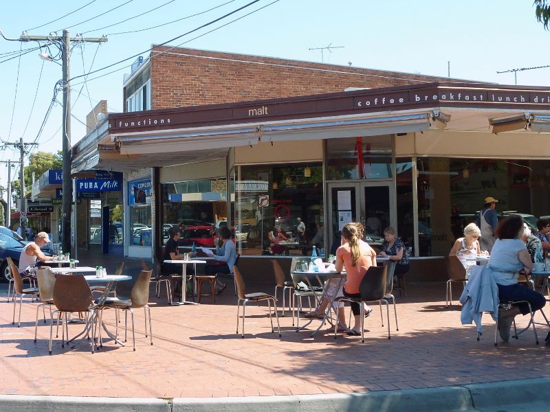 Beaumaris - Concourse Shopping Centre, off Reserve Road: Cafe on corner of South Conc and East Conc