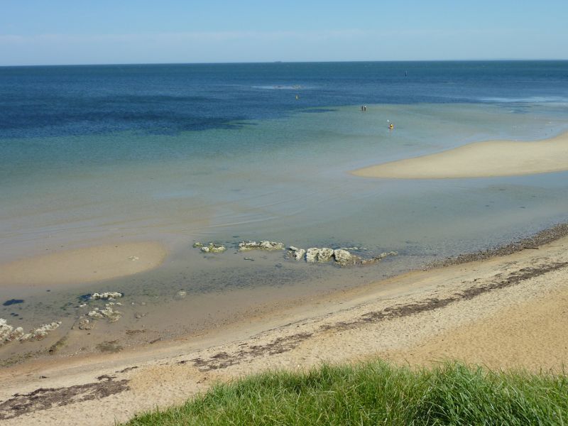 Beaumaris - Beach and cliff top path near Beaumaris Life Saving Club: View across beach from cliff top path