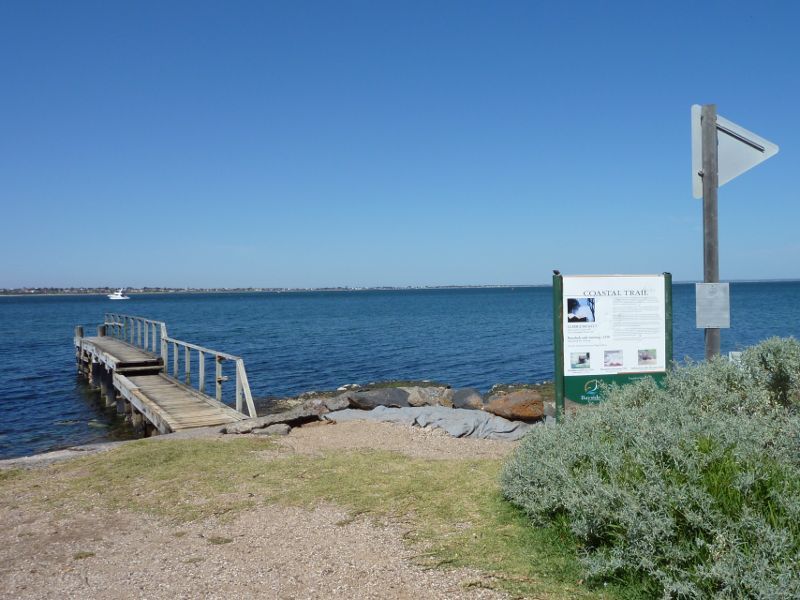 Beaumaris - Coastline around Table Rock Point and Sea Scout Jetty: Entrance to Sea Scout Jetty