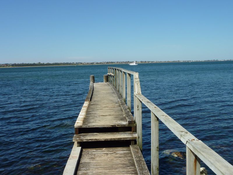 Beaumaris - Coastline around Table Rock Point and Sea Scout Jetty: View across Beaumaris Bay from Sea Scout Jetty