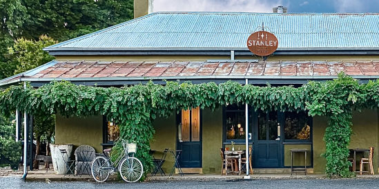 Stanley Pub, Stanley