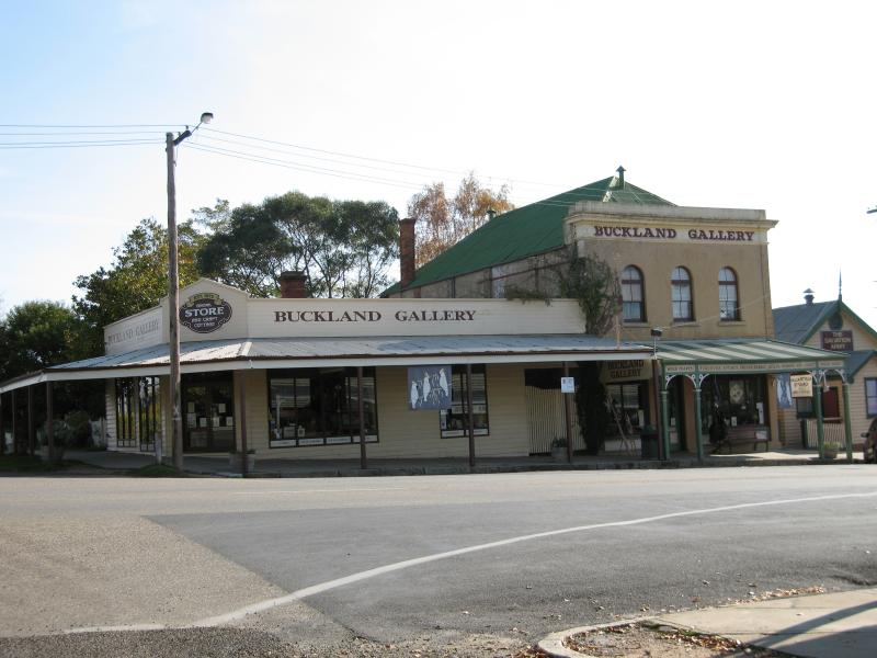 Beechworth - Commercial centre and shops, Ford Street and Camp Street: Buckland Gallery, corner Ford St and Church St