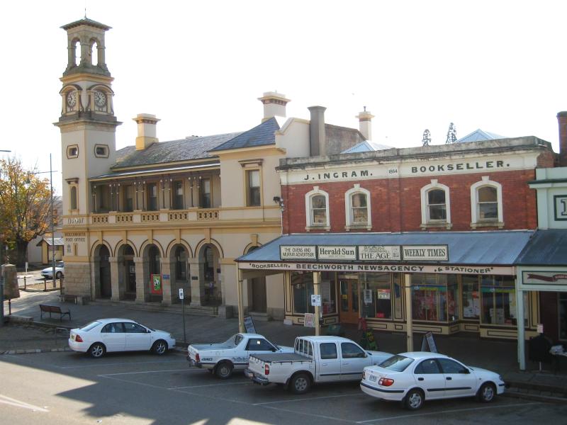 Beechworth - Commercial centre and shops, Ford Street and Camp Street: View north-west along Camp St towards Ford St