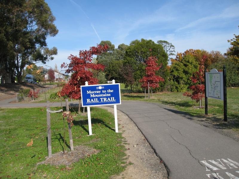 Beechworth - Murray To The Mountains Rail Trail: View south-west along rail trail at Albert Rd