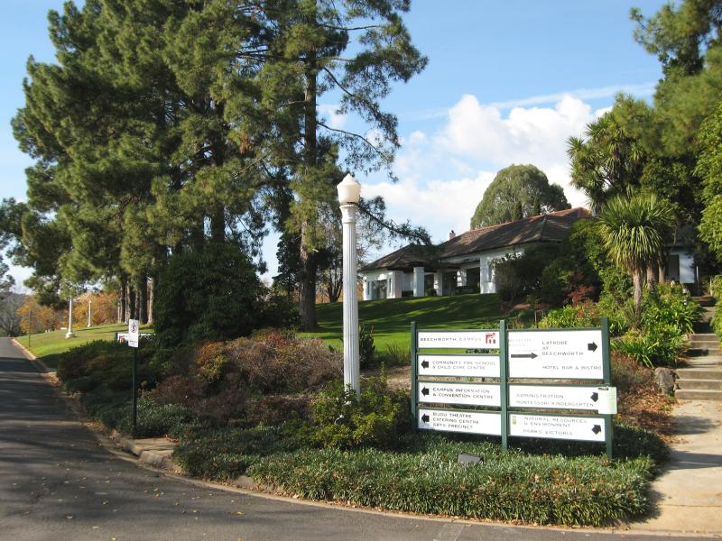 Beechworth - La Trobe University: Campus information and convention centre