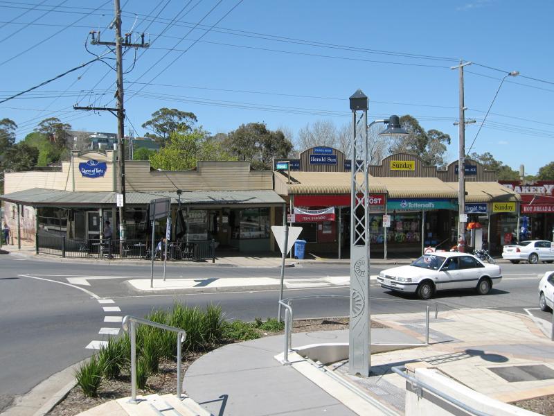 Belgrave - Shops and commercial centre, Main Street and Bayview Road: View east across Main St at Terrys Av