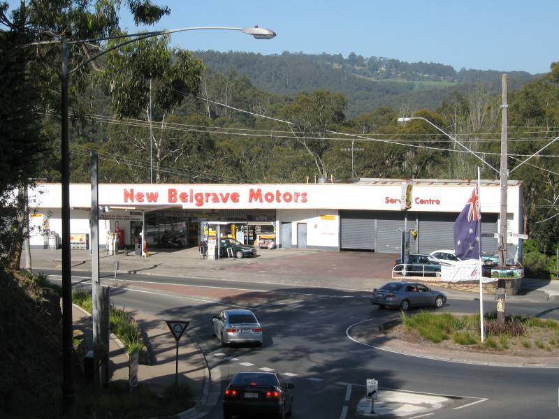 Belgrave - Shops and commercial centre, Main Street and Bayview Road: View east towards New Belgrave Motors from Terrys Av at Main St