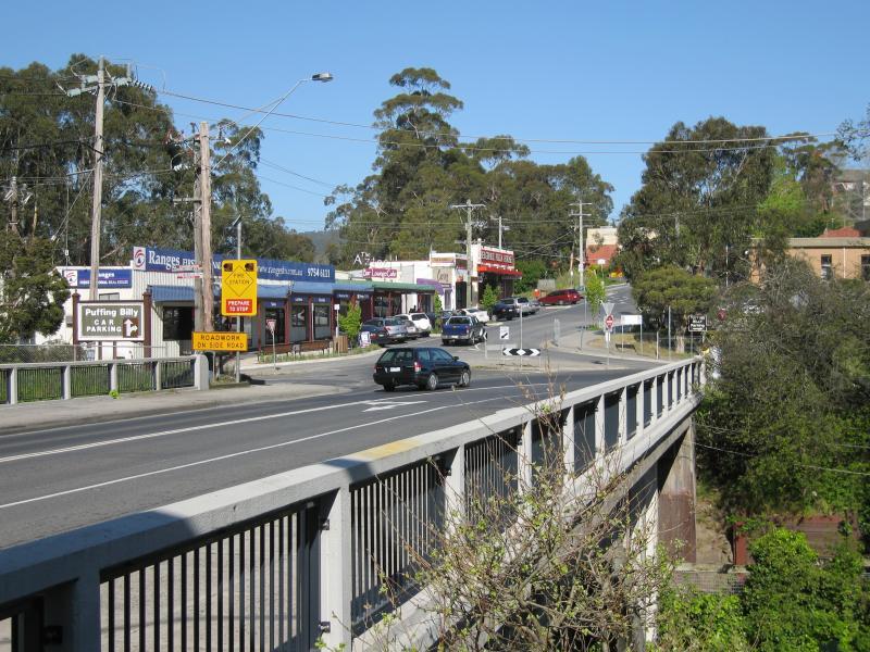 Belgrave - Shops and commercial centre, Main Street and Bayview Road: View south-east along Gembrook Rd over railway bridge towards Bayview Rd
