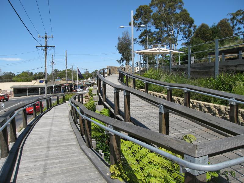 Belgrave - Belgrave Town Park and views, corner Monbulk Road and Terrys Avenue: Ramp leading up to park facing Monbulk Rd