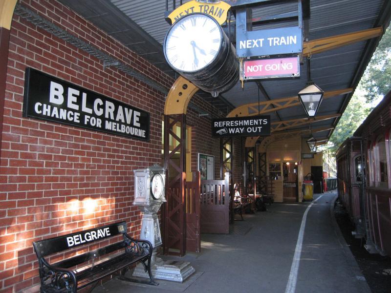 Belgrave - Puffing Billy railway station, north side of Bayview Road: Platform at station