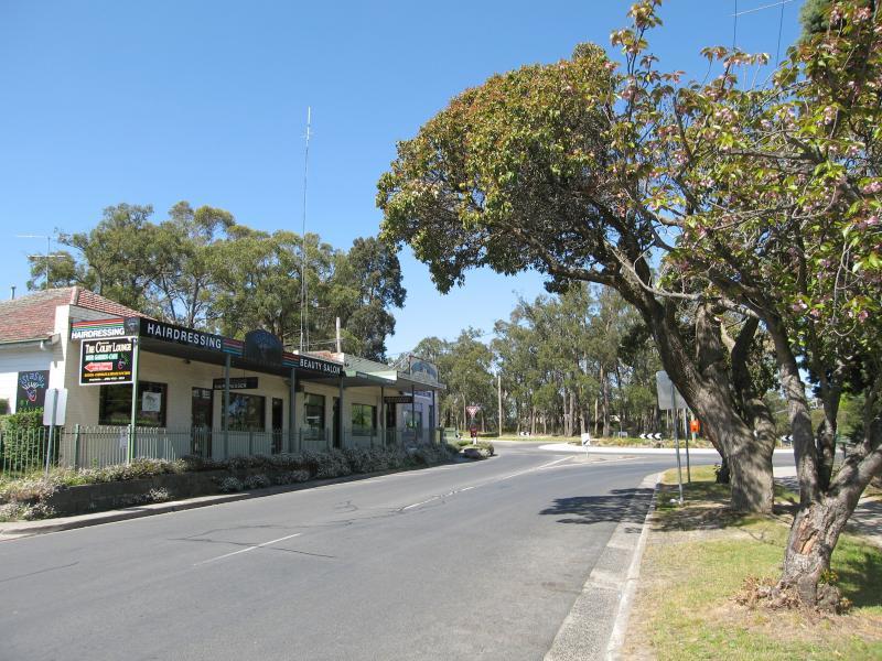 Belgrave - Belgrave South town centre, Belgrave-Hallam Road and Colby Drive: View east along Colby Dr towards Belgrave-Hallam Rd