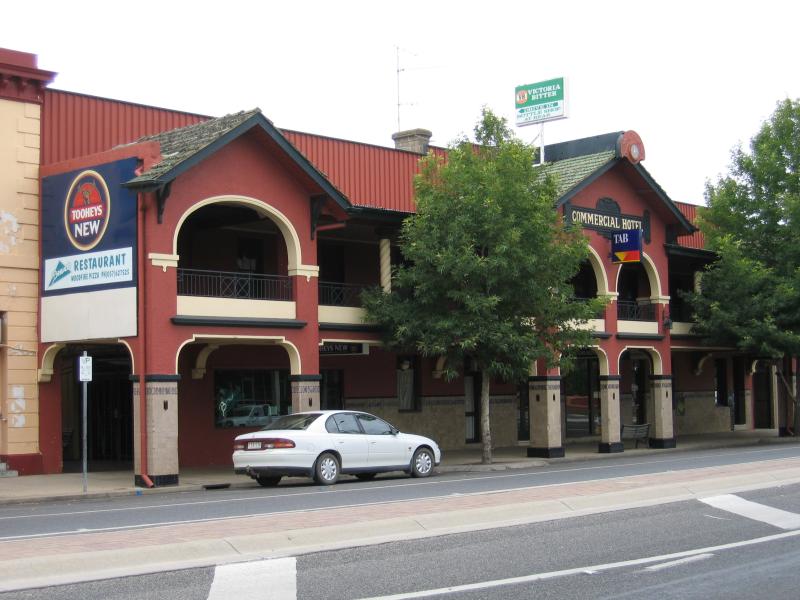 Benalla - Commercial centre and shops: Commercial Hotel, Bridge St at Mair St