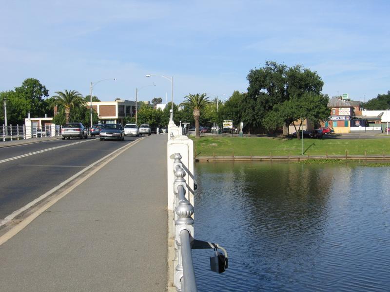 Benalla photos Travel Victoria & visitor guide