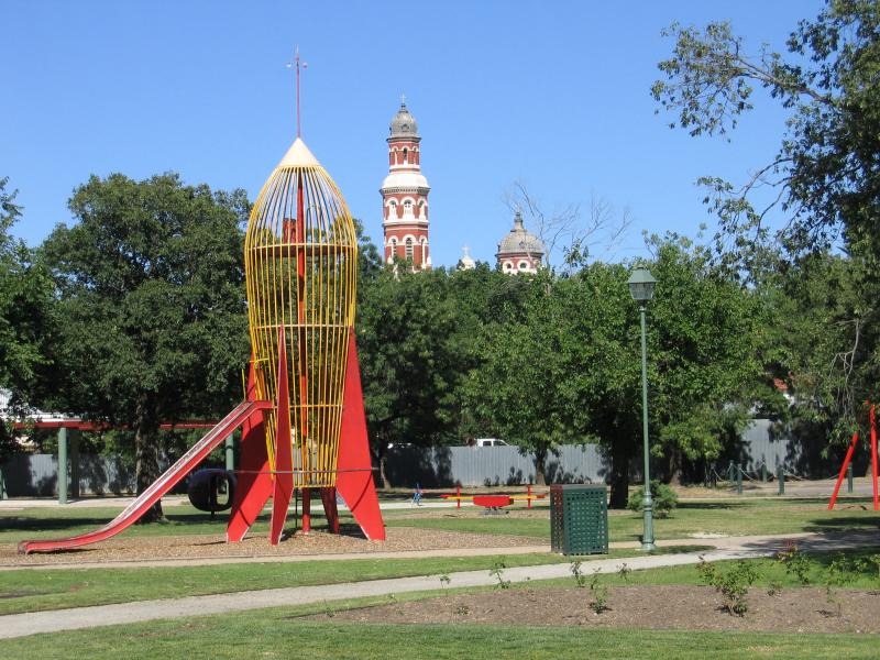 Benalla - Botanical Gardens, Bridge Street West: Playground
