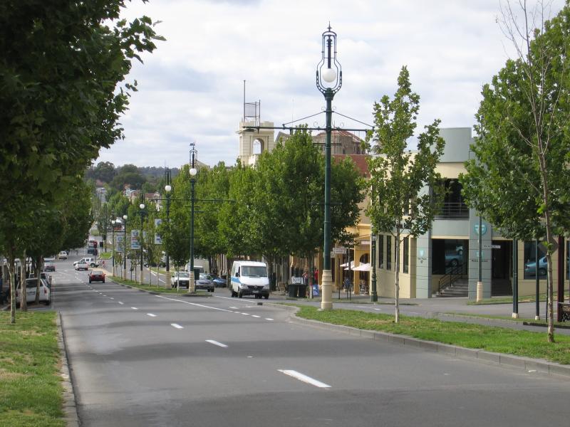 Bendigo - View Street: View south-east along View St towards MacKenzie St