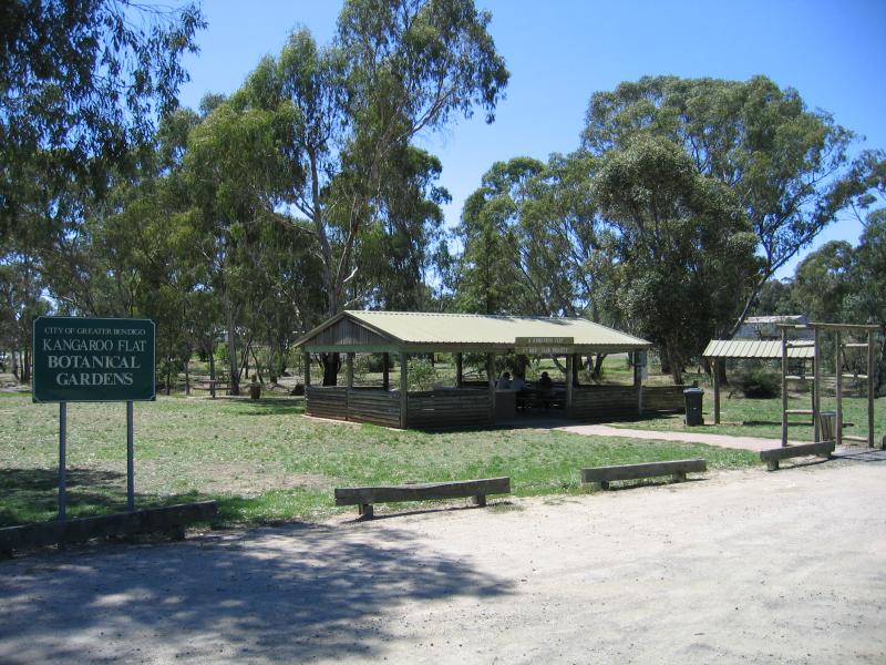 Bendigo - Bendigo suburb of Kangaroo Flat - Botanical Gardens, end of Camp St