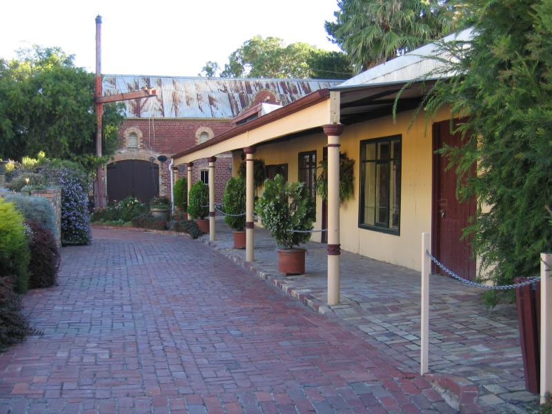 Bendigo - Bendigo Pottery Complex, Epsom: Around pottery complex