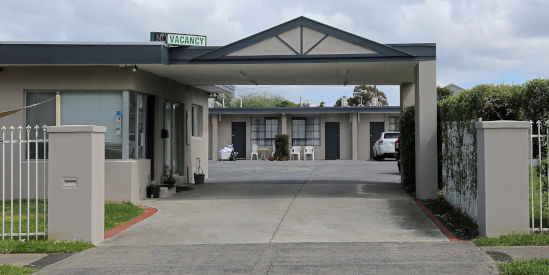 Beaconsfield Lodge Motel