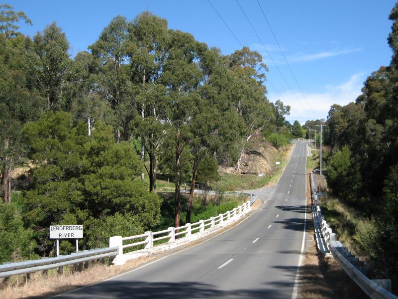 Blackwood - Around Blackwood: View south along Trentham Rd over Lerderderg River