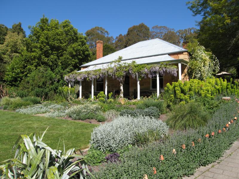 Blackwood - St Erth Gardens, Simmons Reef Road: Cottage and surrounding garden