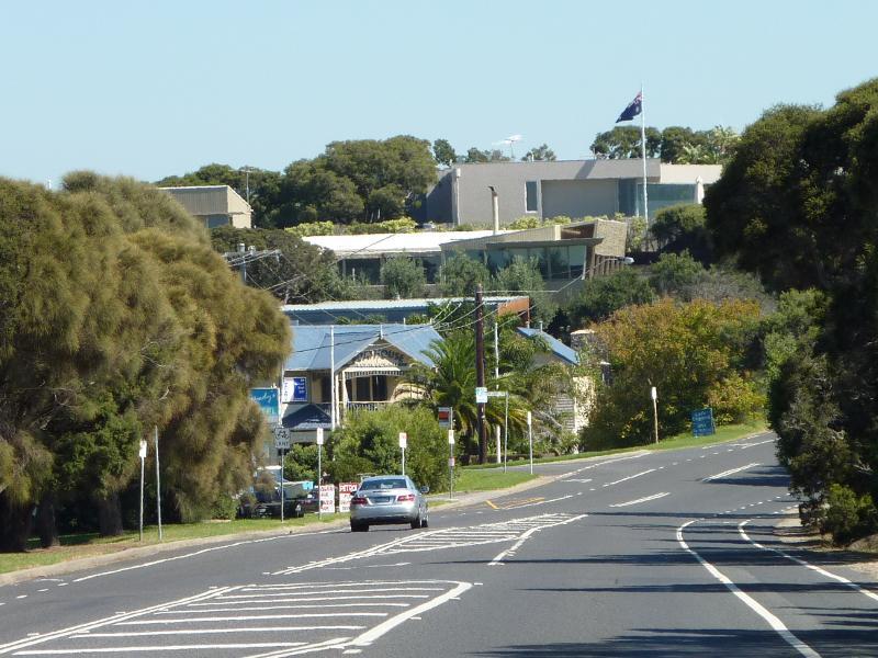 Blairgowrie - Around Blairgowrie: View west along Point Nepean Rd towards The Loop