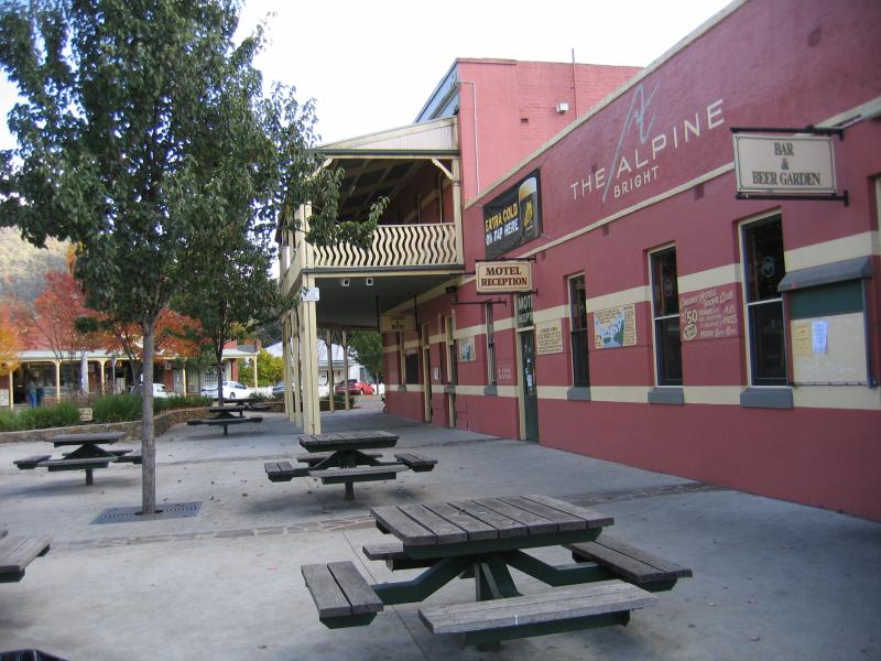 Bright - Commercial centre and shops, Ireland Street and Anderson Street: Alpine Hotel, corner Barnard St and Anderson St