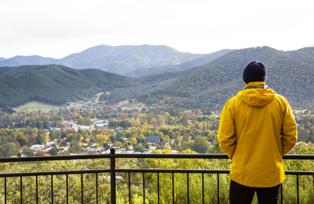 Bright - Northerly view towards town centre from Huggins Lookout