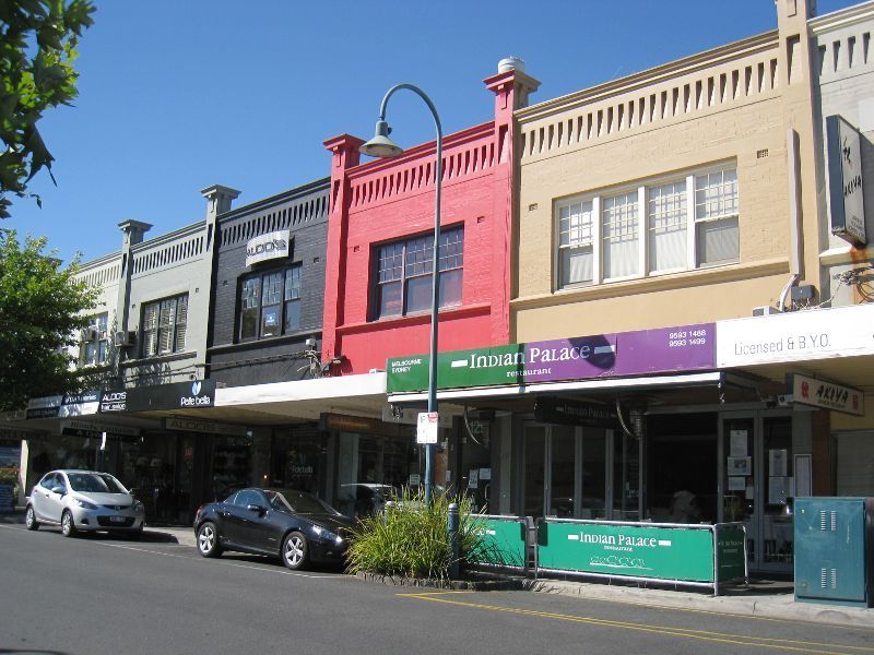 Brighton - Shops along Church Street: Shops along north side of Church St west of Male St