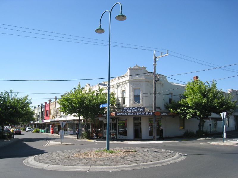 Brighton - Shops along Church Street: Northern corner of Church St and Male St