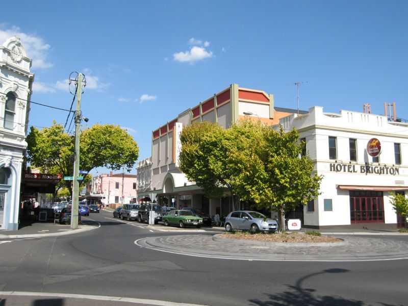 Brighton - Shops along Bay Street: View east along Bay St at Asling St