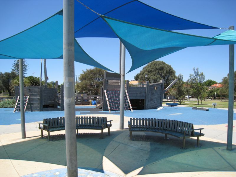 Brighton - Foreshore and beach at end of North Road: Seating at playground