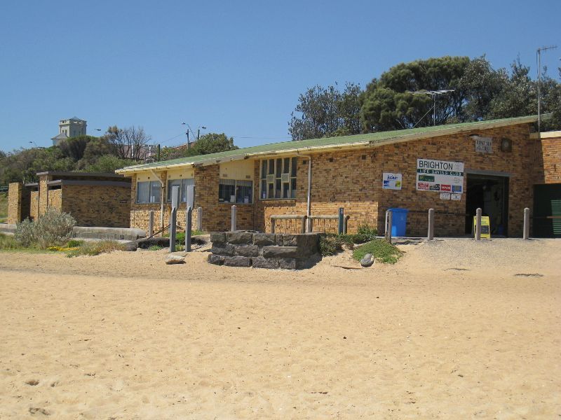 Brighton - Beach, coastline and bathing boxes at Dendy Street Beach: Brighton Life Saving Club