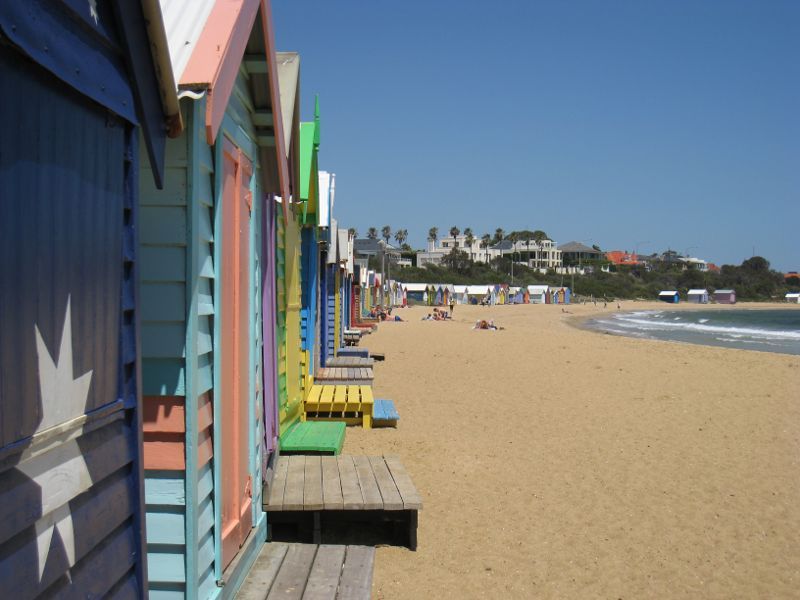 Brighton - Beach, coastline and bathing boxes at Dendy Street Beach: Southerly view along beach at front of bathing boxes