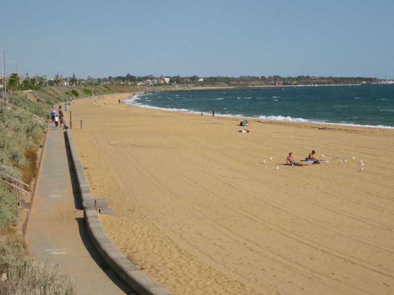 Brighton - Beach and coastline between Green Point and South Road - View south-east along beach