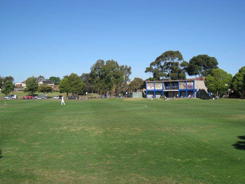 Brighton - Around Brighton: Oval at Brighton Grammar School viewed from New St