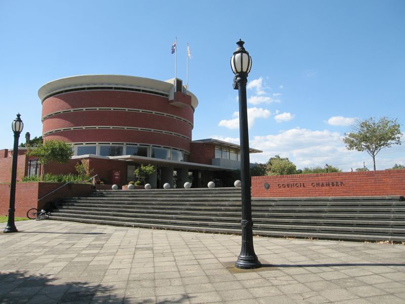 Brighton - Brighton Arts & Cultural Centre, corner Wilson Street and Carpenter Street: Council offices