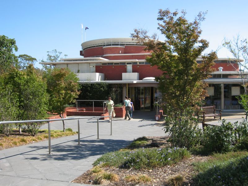 Brighton - Brighton Arts & Cultural Centre, corner Wilson Street and Carpenter Street: Library
