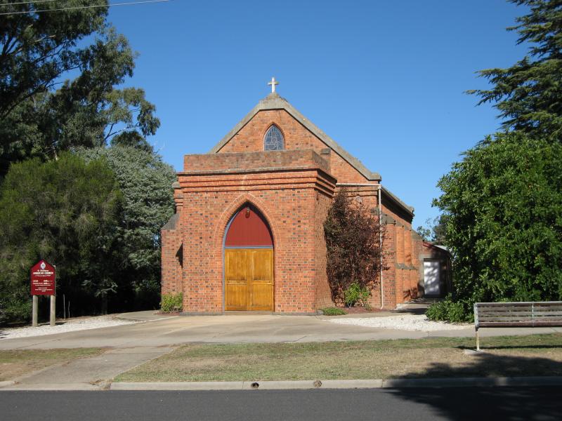 Broadford - Commercial centre and shops, High Street: Anglican Church, High St