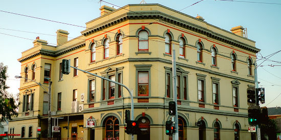 Lomond Hotel, Brunswick East